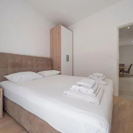 Apartment Marea Budva